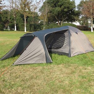 PT1-018 Double Layers 4 Person Camping Tent